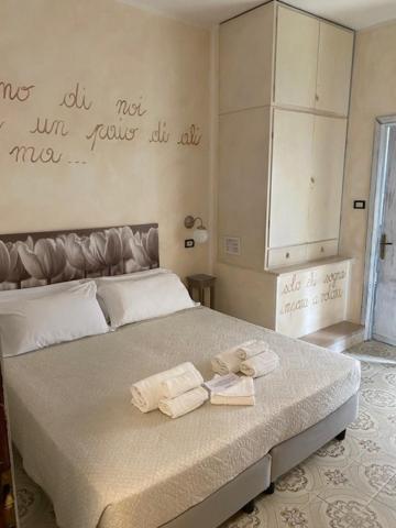 L'Antico Borgo Elena Noli Hotell Exteriör bild