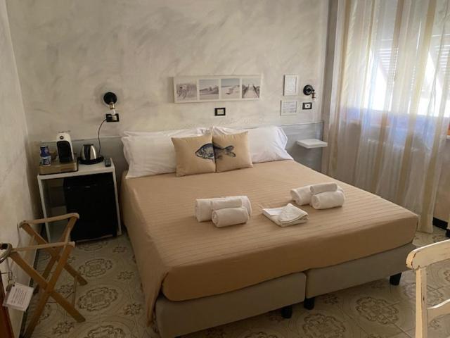 L'Antico Borgo Elena Noli Hotell Exteriör bild