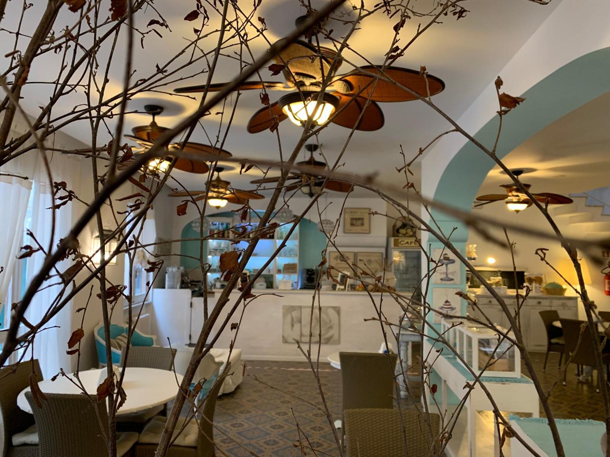 L'Antico Borgo Elena Noli Hotell Exteriör bild