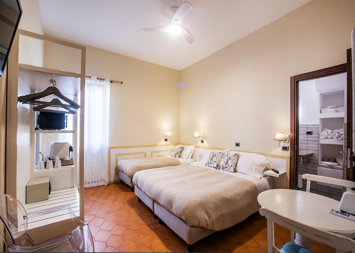 L'Antico Borgo Elena Noli Hotell Exteriör bild